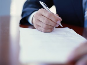 Austin contract disputes attorney signing documents